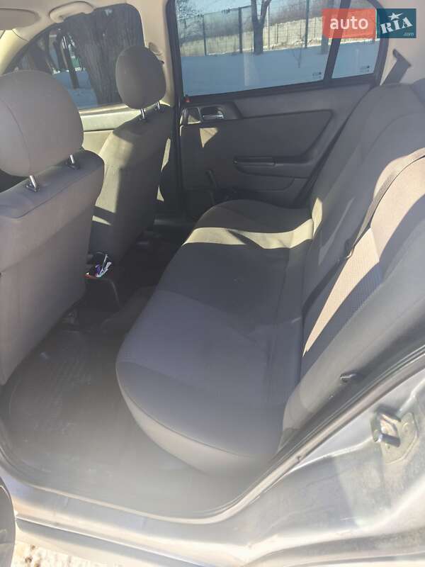 Седан Opel Astra 2008 в Богуславе