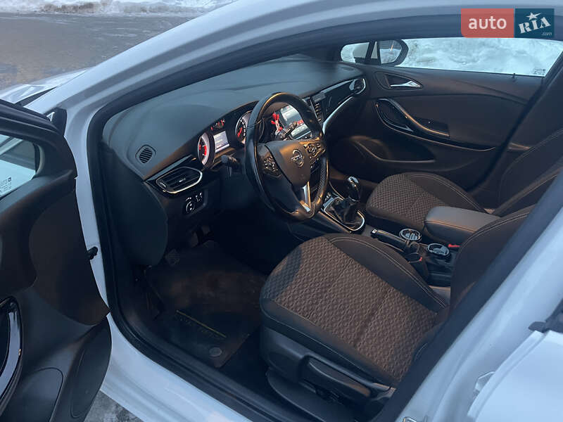 Универсал Opel Astra 2016 в Шептицькому