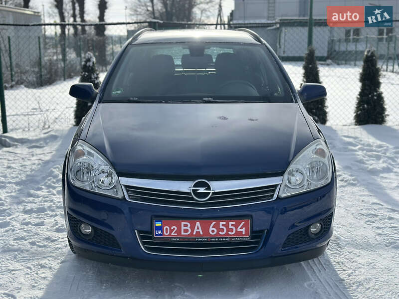 Универсал Opel Astra 2008 в Виннице