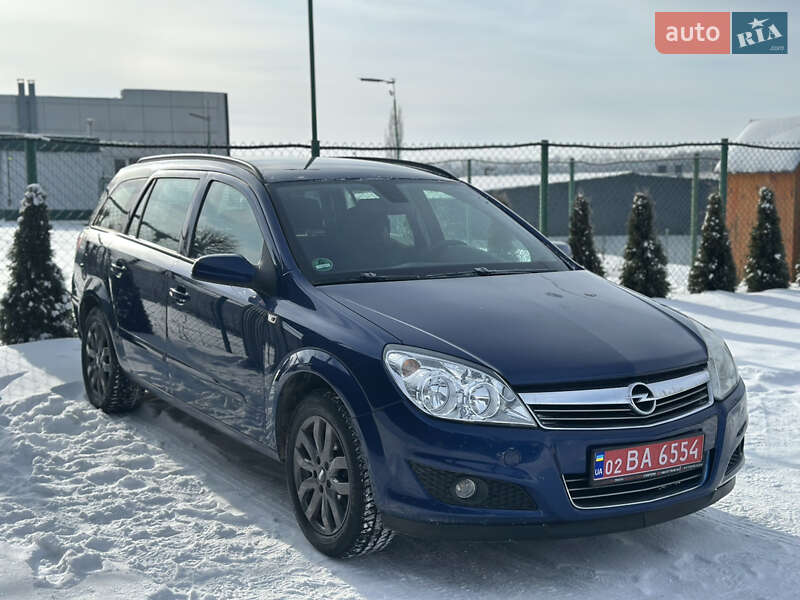 Универсал Opel Astra 2008 в Виннице
