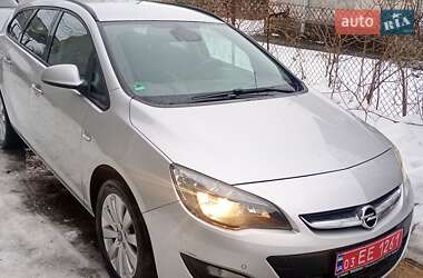 Універсал Opel Astra 2016 в Сокалі
