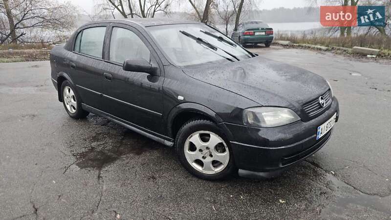 Opel Astra 2008