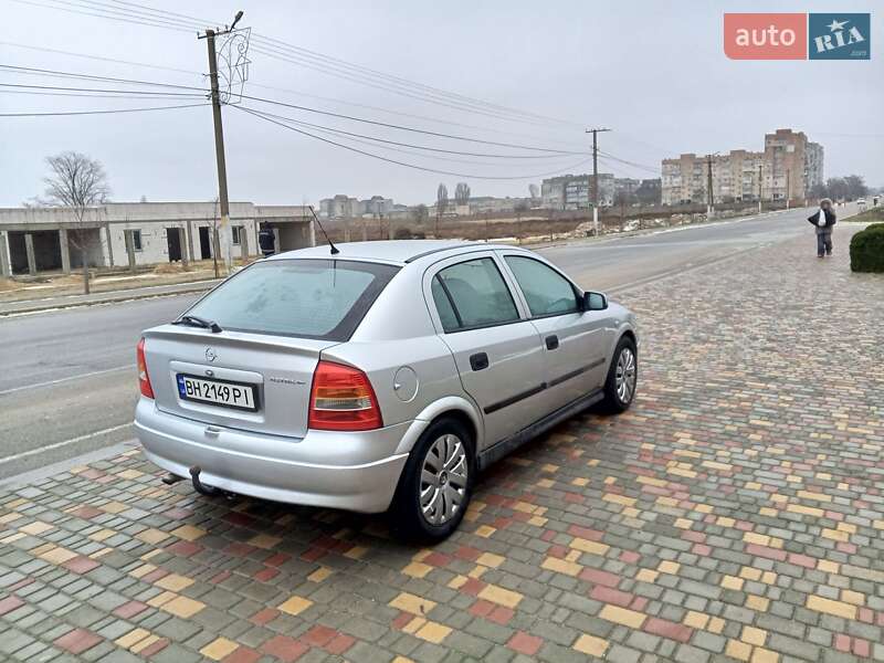 Хэтчбек Opel Astra 2001 в Белгороде-Днестровском