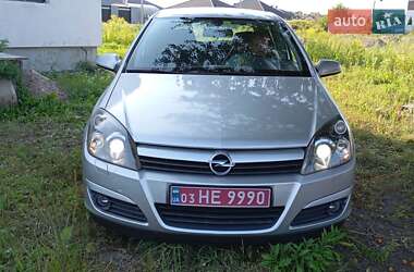 Хэтчбек Opel Astra 2005 в Луцке