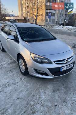 Універсал Opel Astra 2013 в Трускавці