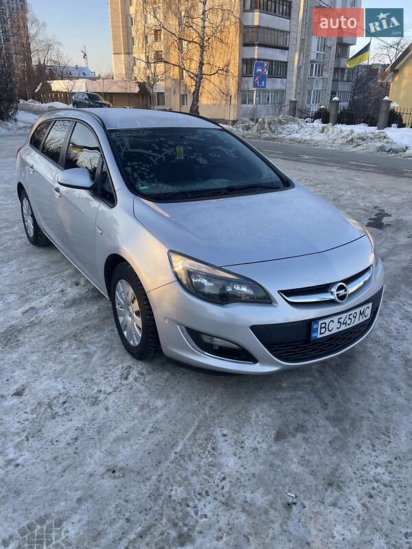 Opel Astra 2013