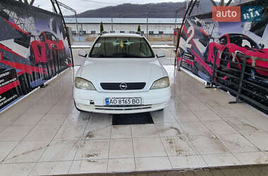 Универсал Opel Astra 2003 в Великом Березном