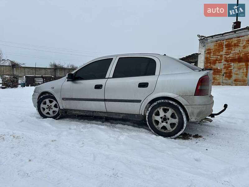 Хэтчбек Opel Astra 1999 в Переяславе