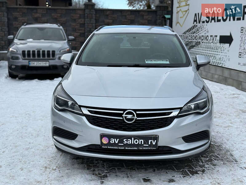 Универсал Opel Astra 2018 в Здолбунове