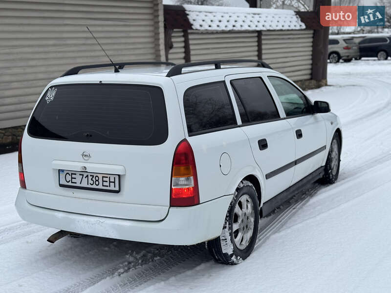 Универсал Opel Astra 2001 в Черновцах