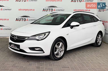 Універсал Opel Astra 2016 в Львові