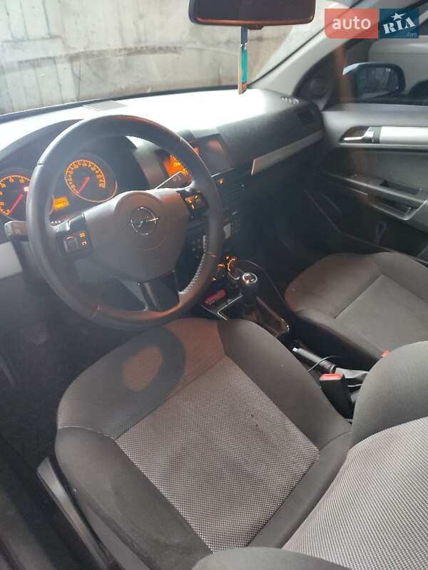 Универсал Opel Astra 2010 в Виннице фото 4 Универсал Opel Astra 2010 в Виннице