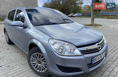 Хэтчбек Opel Astra 2008 в Тернополе