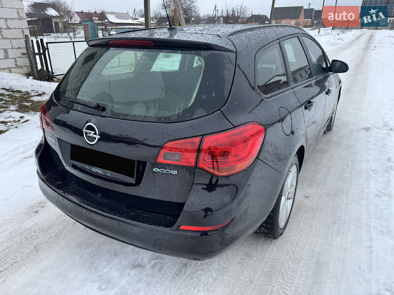 Универсал Opel Astra 2011 в Ковеле