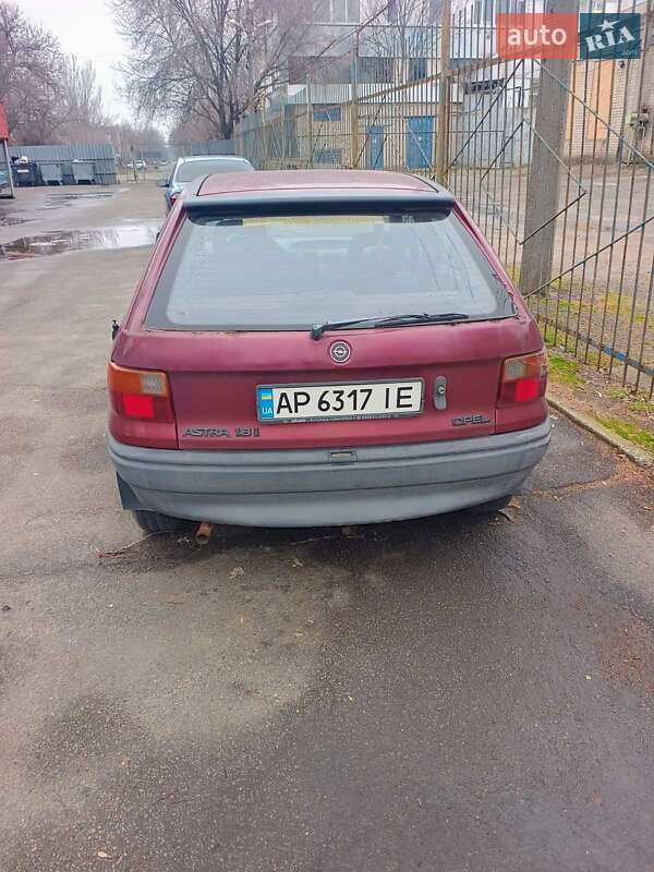 Хэтчбек Opel Astra 1992 в Запорожье фото 7 Хэтчбек Opel Astra 1992 в Запорожье