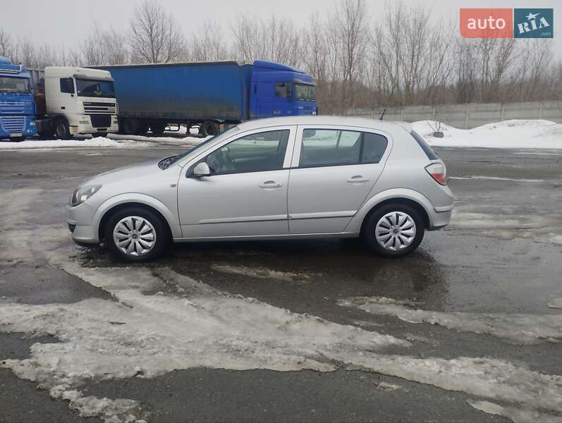 Хэтчбек Opel Astra 2005 в Городище фото 3 Хэтчбек Opel Astra 2005 в Городище