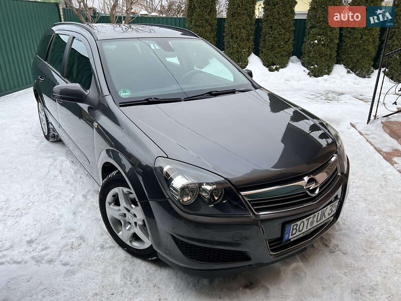 Универсал Opel Astra 2009 в Виннице