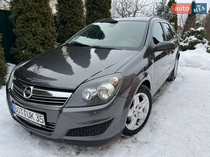 Универсал Opel Astra 2009 в Виннице
