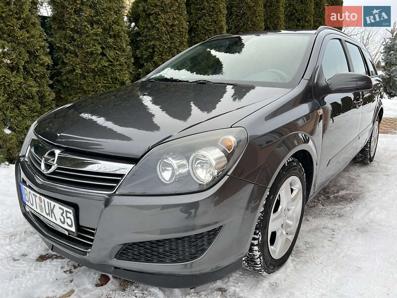Универсал Opel Astra 2009 в Виннице