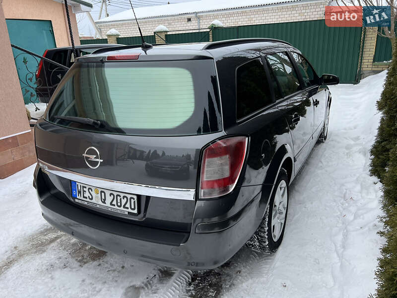 Универсал Opel Astra 2009 в Виннице