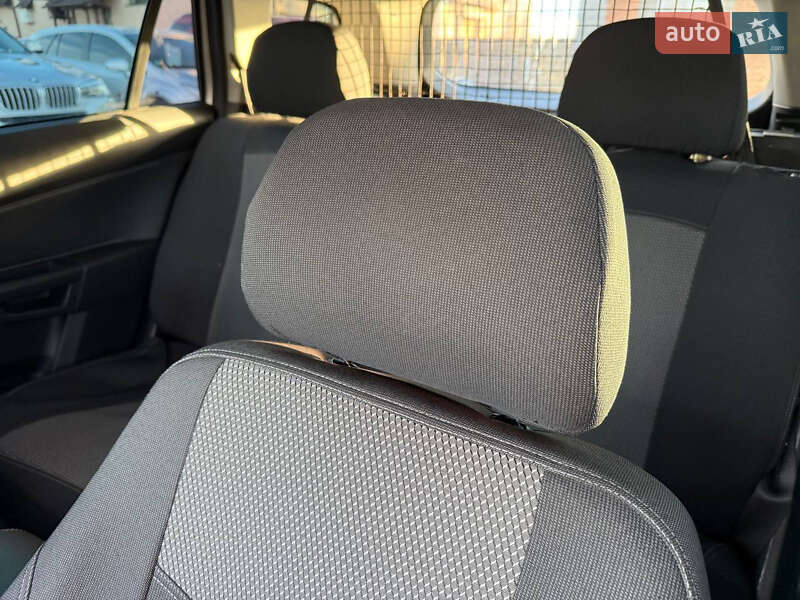 Универсал Opel Astra 2010 в Стрые фото 29 Универсал Opel Astra 2010 в Стрые