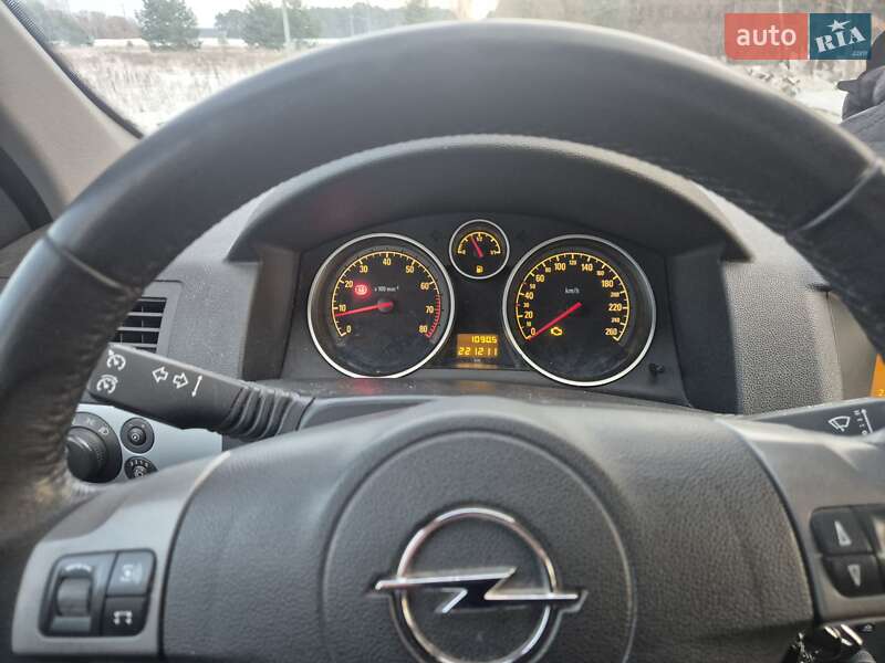 Универсал Opel Astra 2006 в Радивилове фото 2 Универсал Opel Astra 2006 в Радивилове