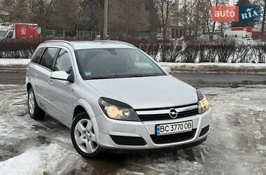 Універсал Opel Astra 2004 в Луцьку