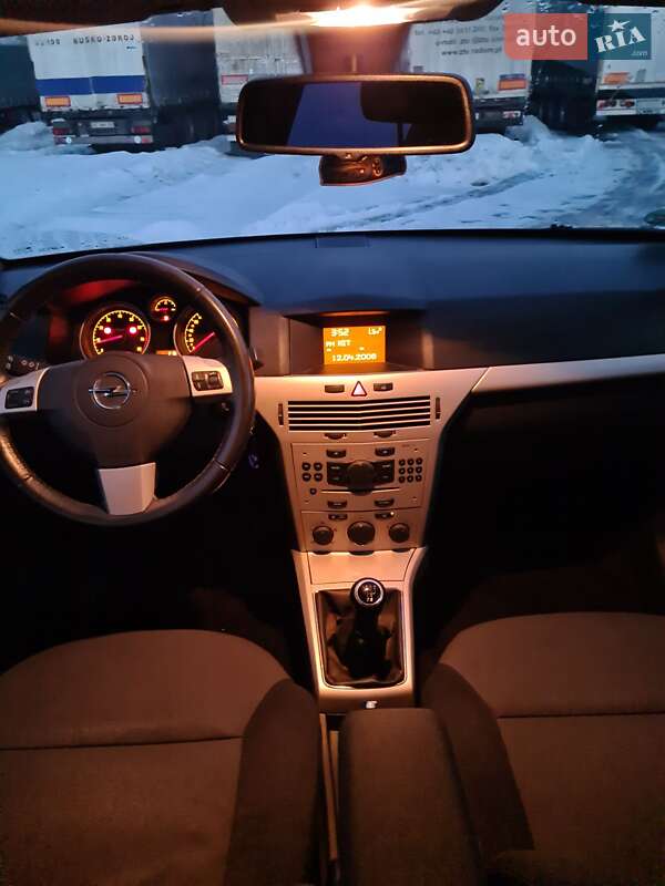 Универсал Opel Astra 2008 в Луцке фото 15 Универсал Opel Astra 2008 в Луцке