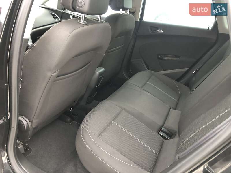 Хэтчбек Opel Astra 2015 в Львове фото 41 Хэтчбек Opel Astra 2015 в Львове