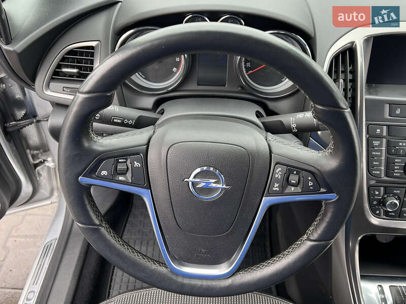 Универсал Opel Astra 2011 в Луцке фото 59 Универсал Opel Astra 2011 в Луцке