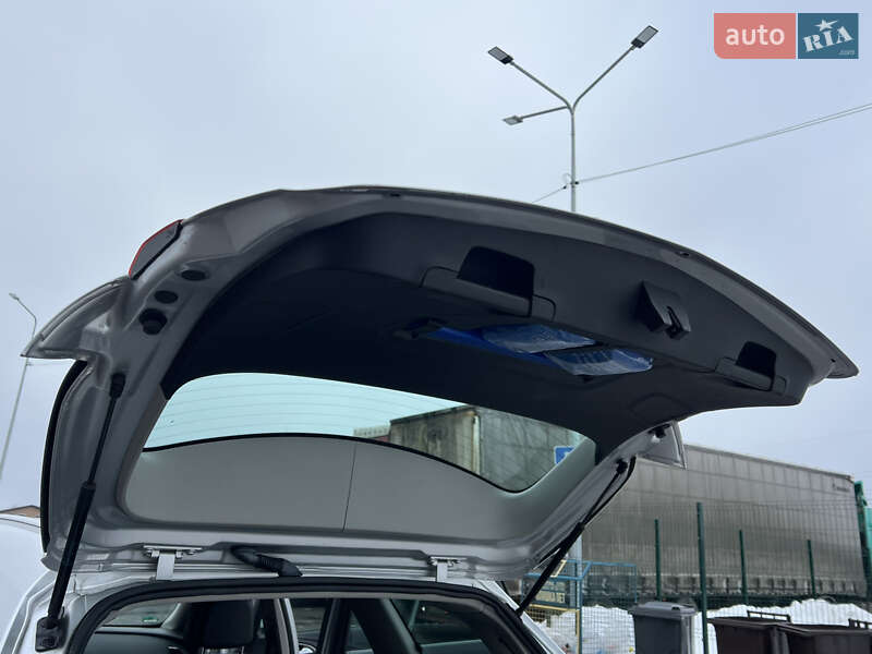 Универсал Opel Astra 2011 в Луцке фото 98 Универсал Opel Astra 2011 в Луцке