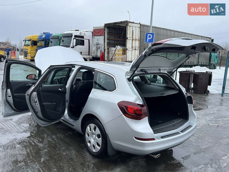 Универсал Opel Astra 2011 в Луцке фото 127 Универсал Opel Astra 2011 в Луцке