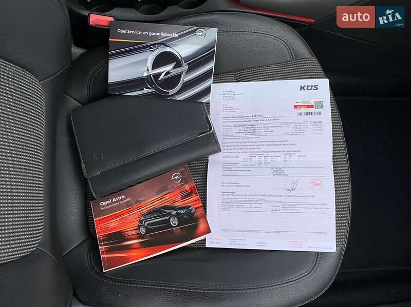 Хетчбек Opel Astra 2011 в Луцьку