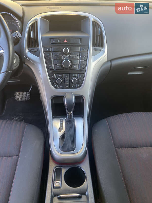 Хетчбек Opel Astra 2011 в Львові фото 20 Хетчбек Opel Astra 2011 в Львові