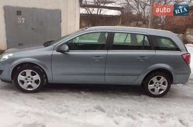 Универсал Opel Astra 2008 в Ивано-Франковске
