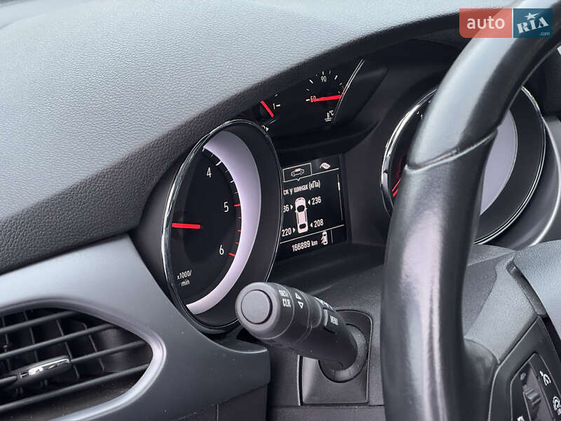 Универсал Opel Astra 2017 в Стрые фото 109 Универсал Opel Astra 2017 в Стрые
