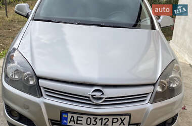 Хетчбек Opel Astra 2011 в Боярці