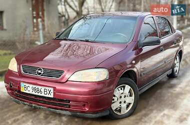 Седан Opel Astra 2003 в Львове