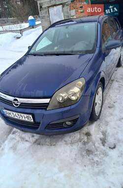Універсал Opel Astra 2006 в Пісківці