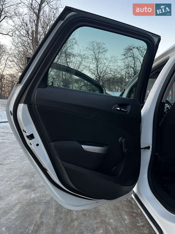 Универсал Opel Astra 2011 в Самборе фото 26 Универсал Opel Astra 2011 в Самборе