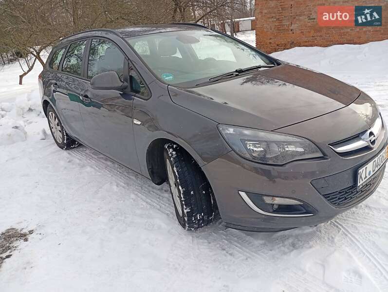 Opel Astra 2013
