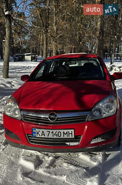 Хэтчбек Opel Astra 2008 в Чернигове