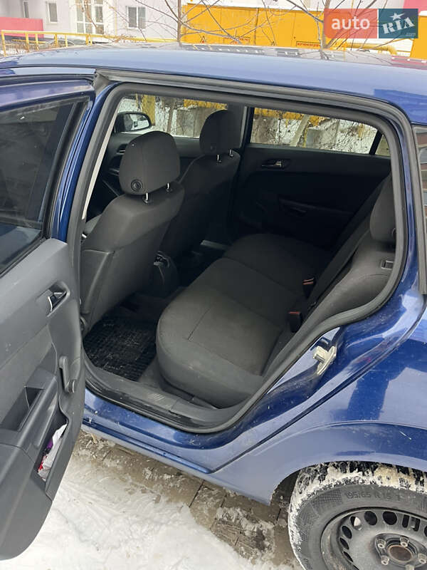 Універсал Opel Astra 2009 в Львові фото 5 Універсал Opel Astra 2009 в Львові