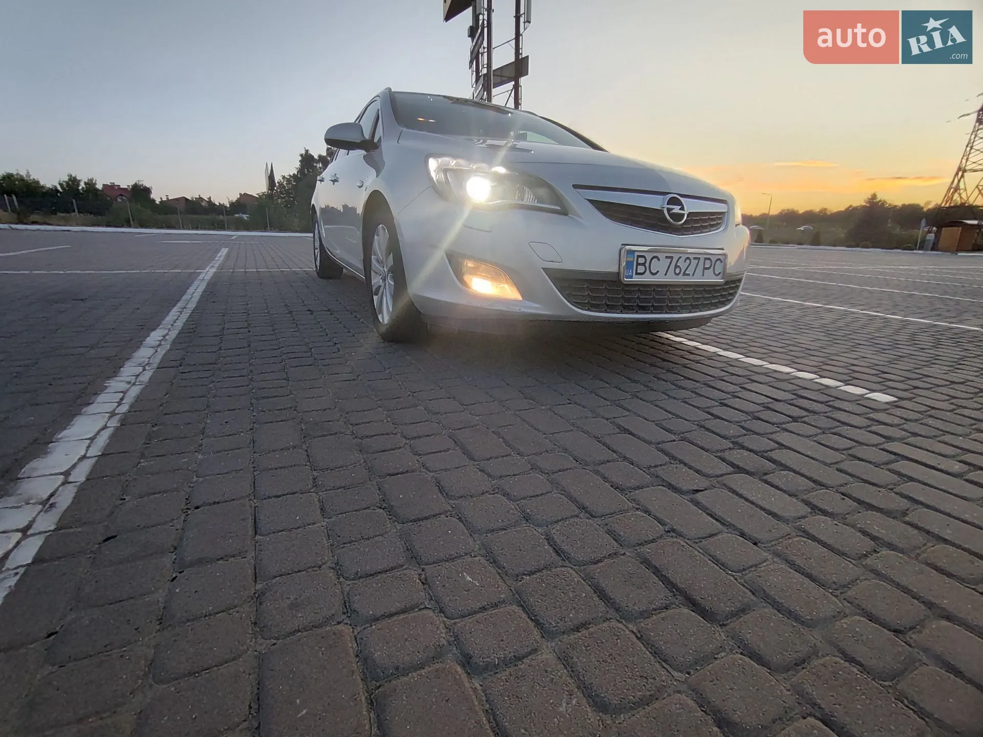 2012 Opel Astra - мініатюра 2