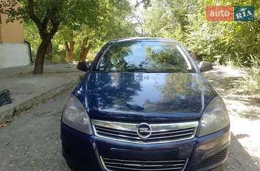Хетчбек Opel Astra 2011 в Миколаєві