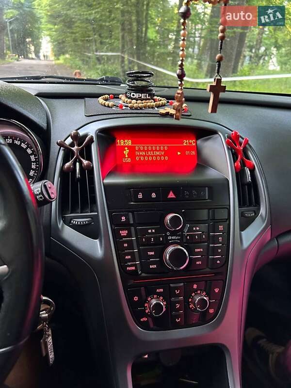 Універсал Opel Astra 2014 в Стрию