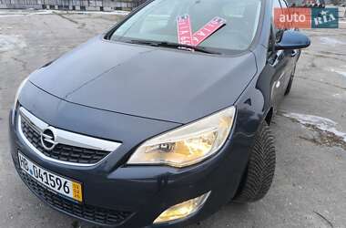 Хетчбек Opel Astra 2011 в Охтирці