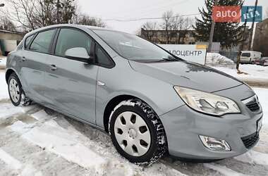 Хэтчбек Opel Astra 2010 в Стрые