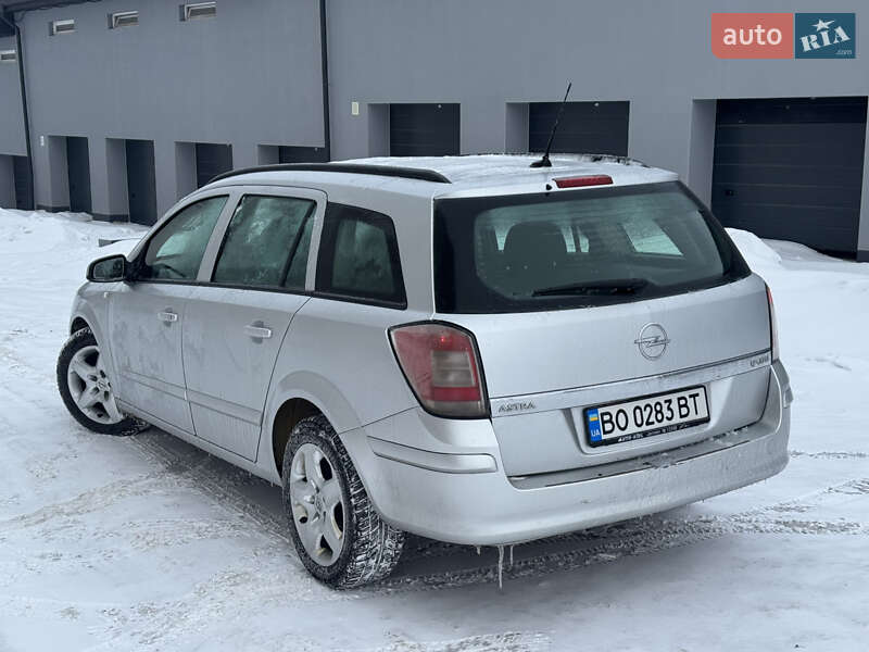 Универсал Opel Astra 2008 в Тернополе