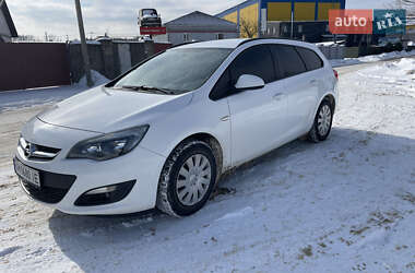 Универсал Opel Astra 2016 в Житомире